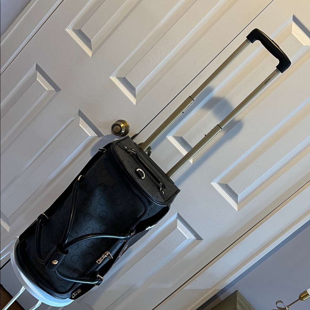 GUESS Logo Debossed Rolling Black Duffel Weekender Travel Bag - Picture 14 of 16